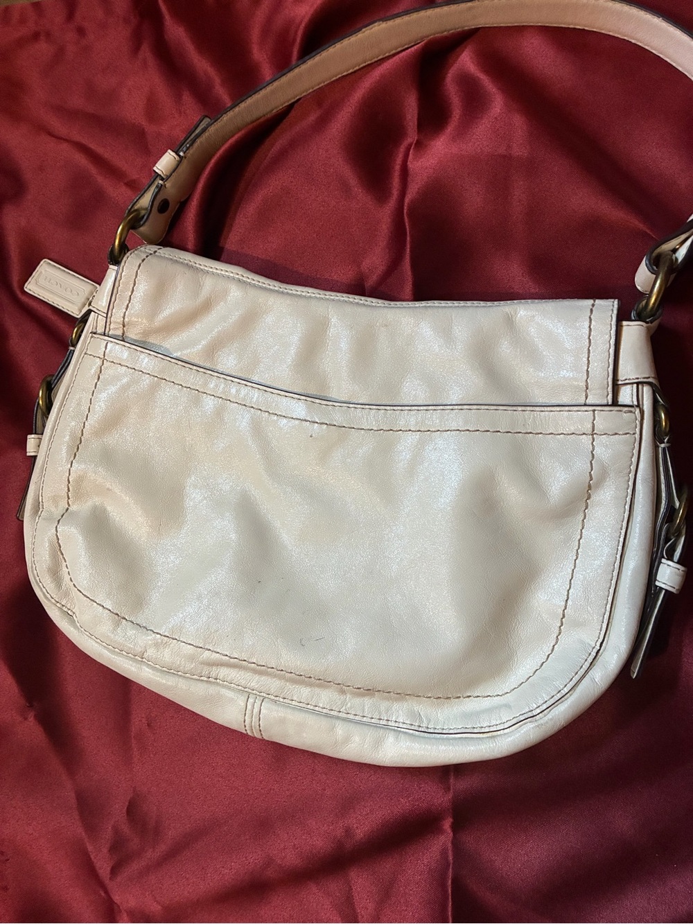 White Coach Leather baby blue satin inside w/ Buckle-Front Shoulder Bag - Picture 2 of 13